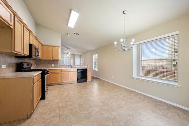 1004 Whitley DR, Leander, TX 78641