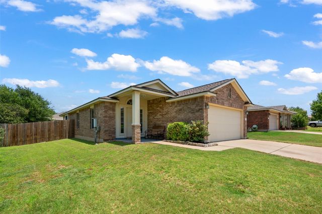 1004 Whitley DR, Leander, TX 78641