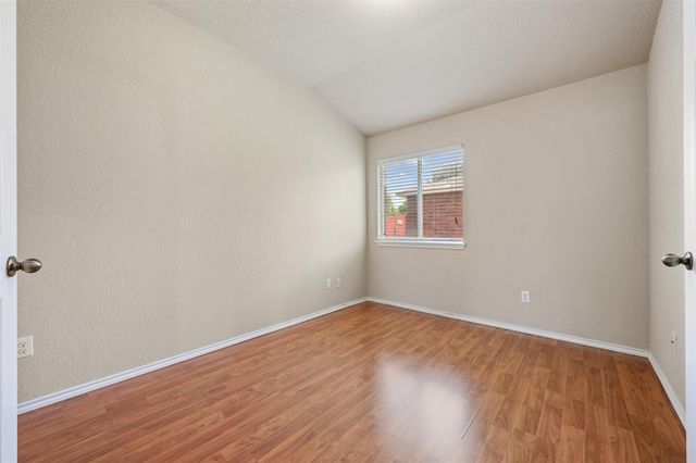 1004 Whitley DR, Leander, TX 78641