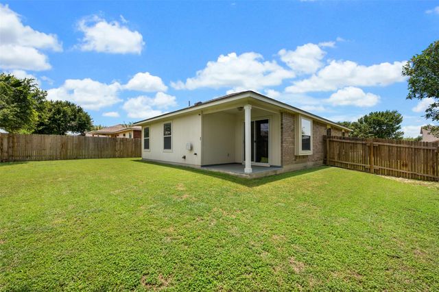 1004 Whitley DR, Leander, TX 78641
