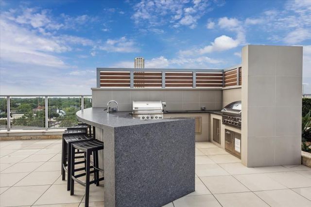 2727 Kirby Drive 16C, Houston, TX 77098