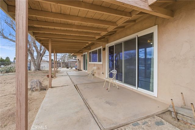 19629 Oneida, Apple Valley, CA 92307