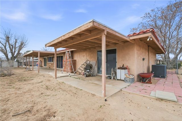 19629 Oneida, Apple Valley, CA 92307