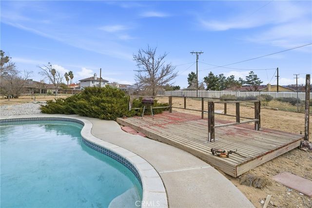 19629 Oneida, Apple Valley, CA 92307