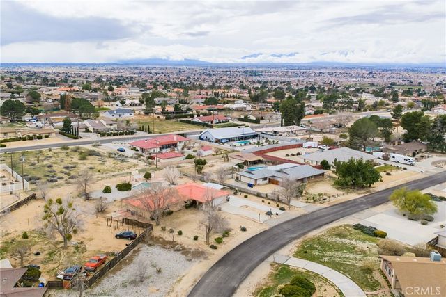 19629 Oneida, Apple Valley, CA 92307