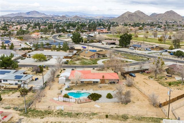 19629 Oneida, Apple Valley, CA 92307