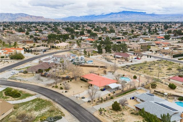 19629 Oneida, Apple Valley, CA 92307