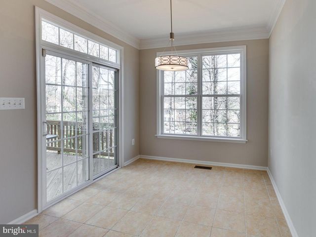 4493 MONMOUTH ST, Fairfax, VA 22030