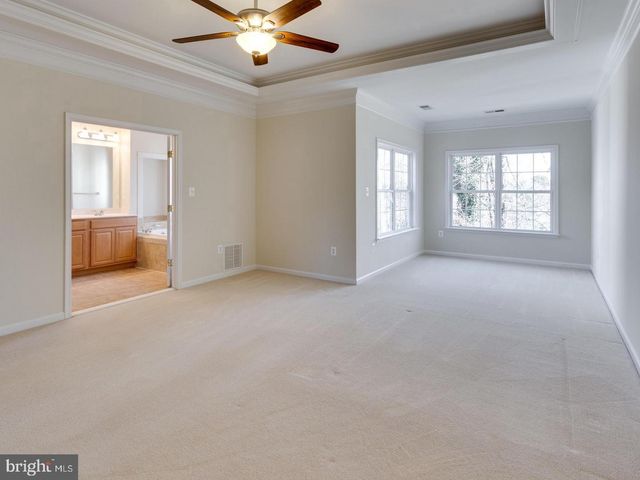 4493 MONMOUTH ST, Fairfax, VA 22030