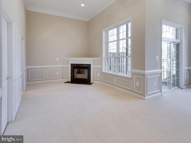 4493 MONMOUTH ST, Fairfax, VA 22030