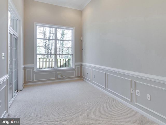 4493 MONMOUTH ST, Fairfax, VA 22030