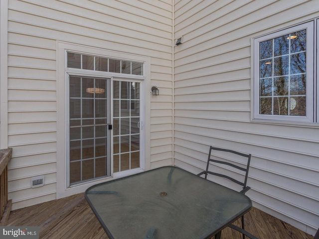 4493 MONMOUTH ST, Fairfax, VA 22030
