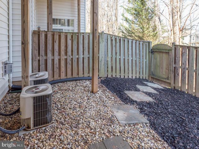 4493 MONMOUTH ST, Fairfax, VA 22030