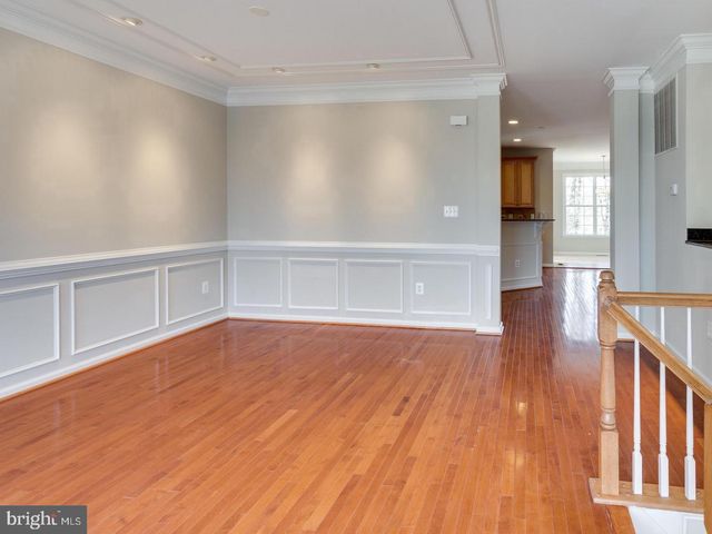 4493 MONMOUTH ST, Fairfax, VA 22030