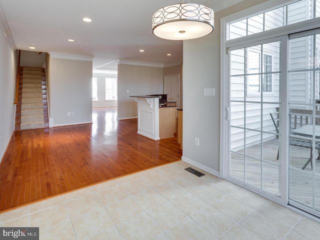 4493 MONMOUTH ST, Fairfax, VA 22030