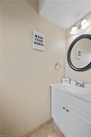 1112 Turtle Rock Trce, Chesapeake, VA 23320