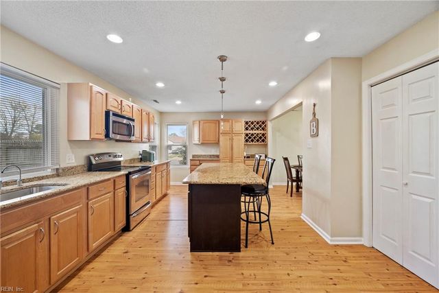 1112 Turtle Rock Trce, Chesapeake, VA 23320