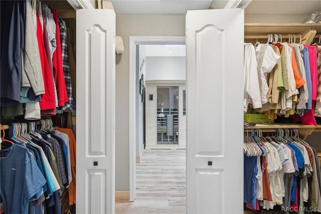 4244 N Butternut Avenue, Beverly Hills, FL 34465
