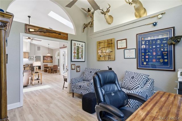 4244 N Butternut Avenue, Beverly Hills, FL 34465