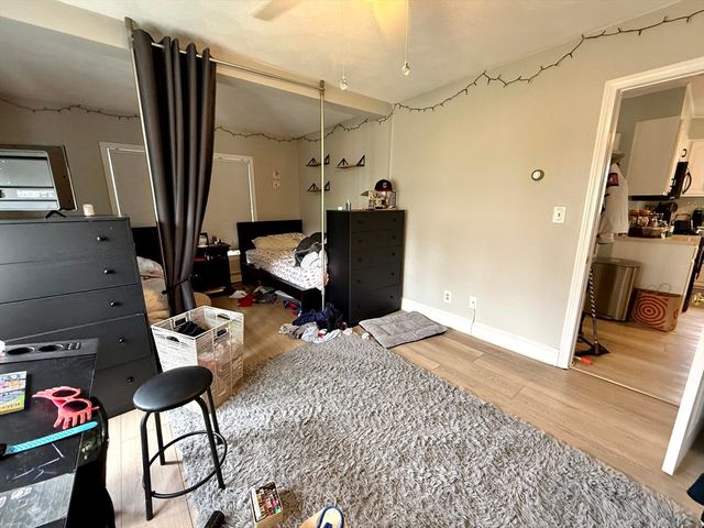 15 Putnam St 1, Watertown, MA 02472