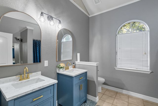 119 Forest Creek Circle, Weatherford, TX 76088