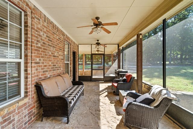 119 Forest Creek Circle, Weatherford, TX 76088