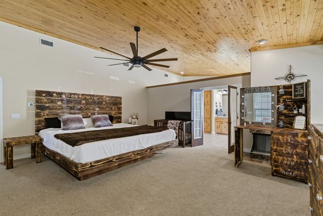 119 Forest Creek Circle, Weatherford, TX 76088