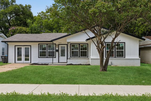 4233 Quails Lane, Fort Worth, TX 76119