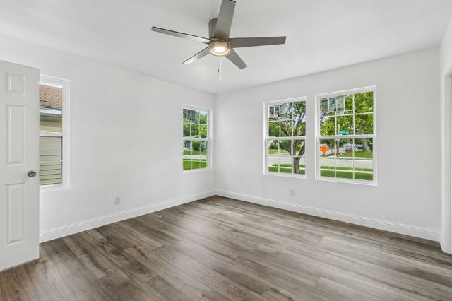 4233 Quails Lane, Fort Worth, TX 76119