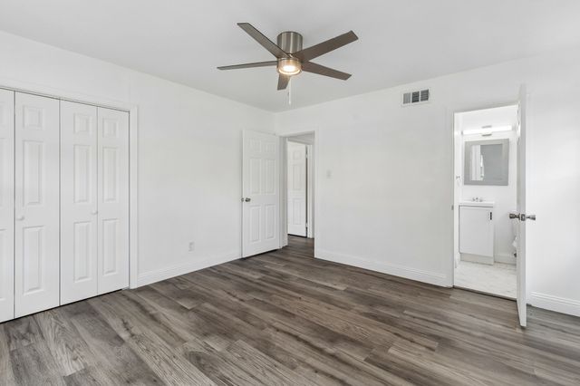 4233 Quails Lane, Fort Worth, TX 76119