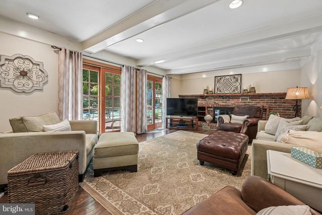 12 RAMBLE PL, Blackwood, NJ 08012