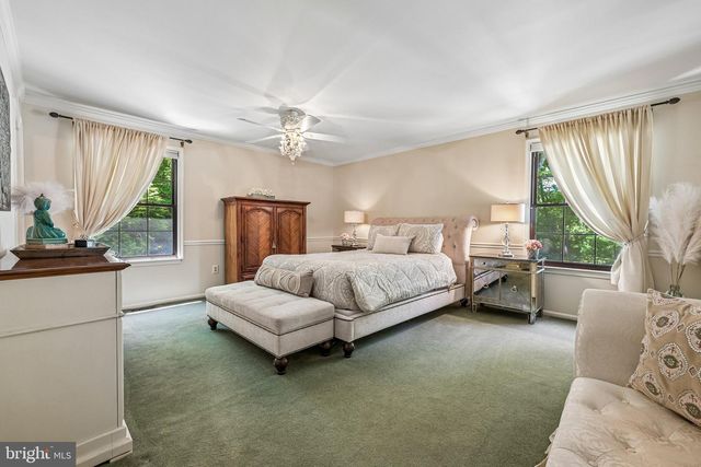12 RAMBLE PL, Blackwood, NJ 08012