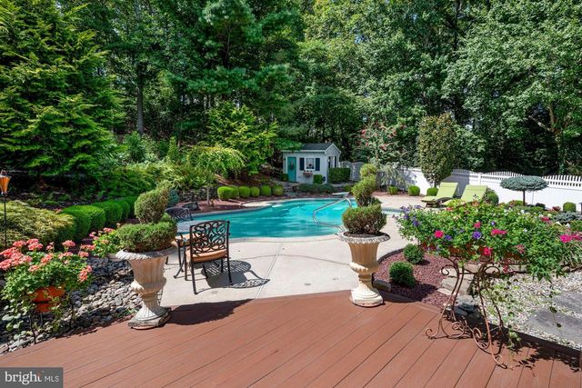 12 RAMBLE PL, Blackwood, NJ 08012