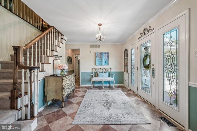 12 RAMBLE PL, Blackwood, NJ 08012