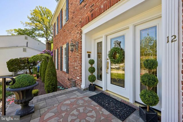 12 RAMBLE PL, Blackwood, NJ 08012