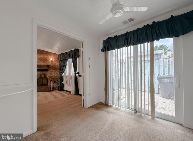 2498 WAKEFIELD CIR, Waldorf, MD 20602