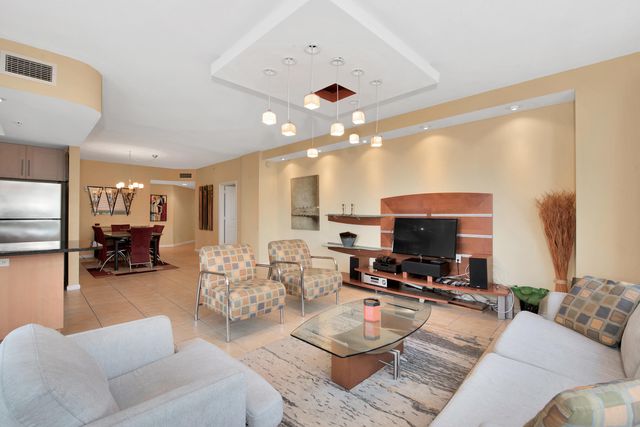 511 SE 5 Avenue 1217, Fort Lauderdale, FL 33301