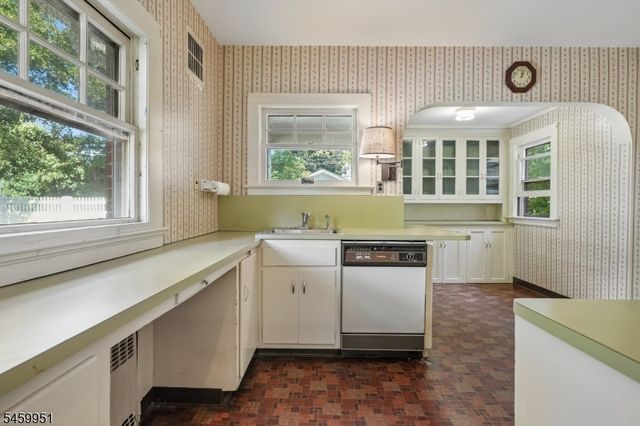 7 Tuxedo Rd, Glen Ridge Boro Twp., NJ 07028