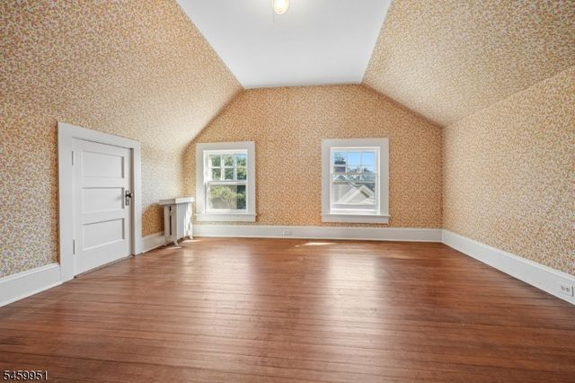 7 Tuxedo Rd, Glen Ridge Boro Twp., NJ 07028
