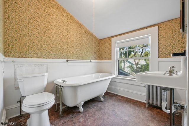 7 Tuxedo Rd, Glen Ridge Boro Twp., NJ 07028