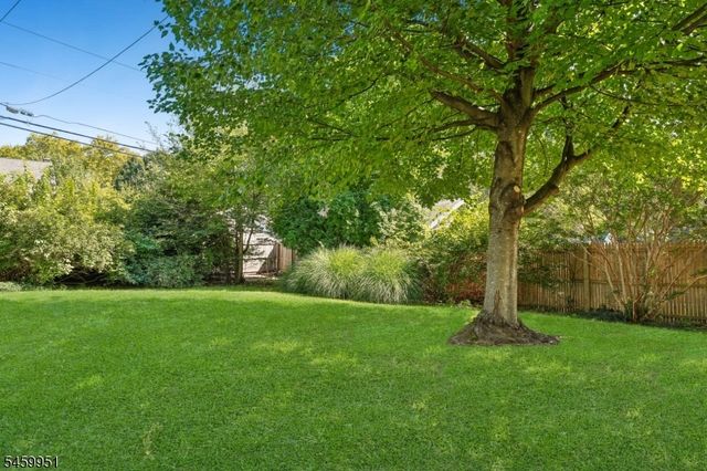 7 Tuxedo Rd, Glen Ridge Boro Twp., NJ 07028