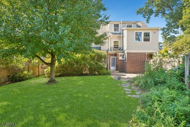 7 Tuxedo Rd, Glen Ridge Boro Twp., NJ 07028