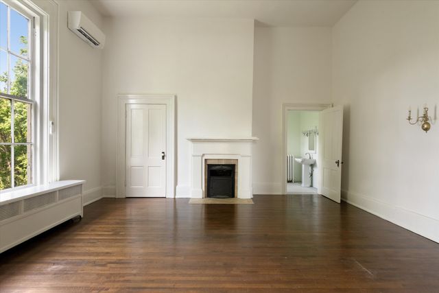 425 E Main St, Murfreesboro, TN 37130