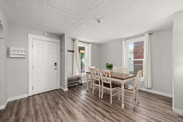 427 E Glass Ave, Spokane, WA 99207