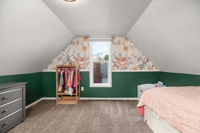 427 E Glass Ave, Spokane, WA 99207