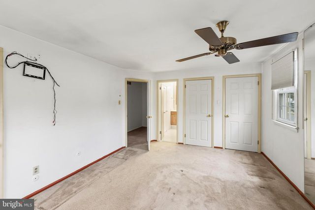 435 VALLEY RUN DR, Cherry Hill, NJ 08002