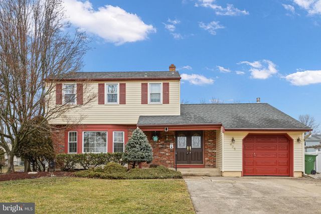 435 VALLEY RUN DR, Cherry Hill, NJ 08002