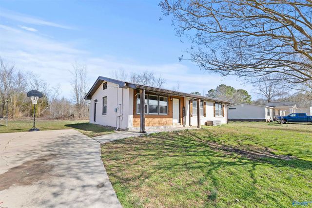 105 Husky Drive, Toney, AL 35773