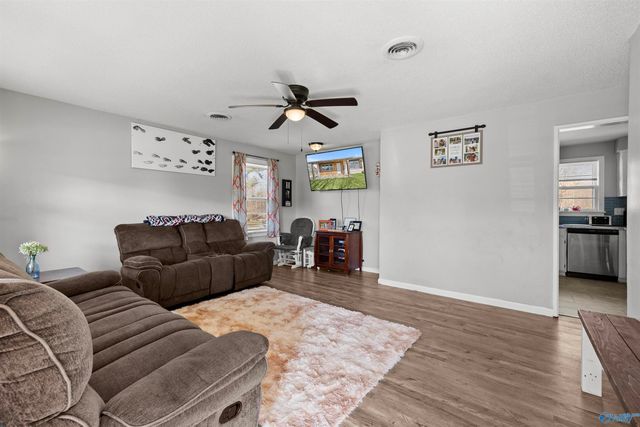 105 Husky Drive, Toney, AL 35773
