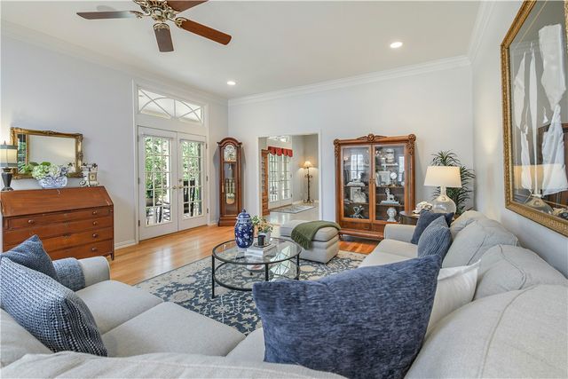 5821 Stallion Ridge, College Station, TX 77845